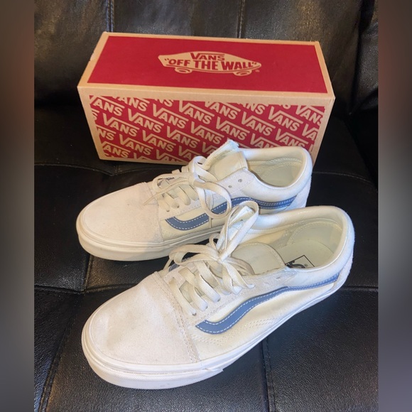 Mens wht/navy vans 8.5 - Picture 1 of 3
